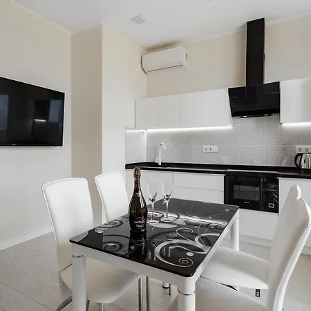 Prestige Plaza Apartments Odesa Exterior photo
