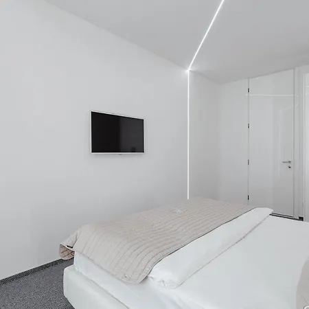 Prestige Plaza Apartments Odesa Exterior photo