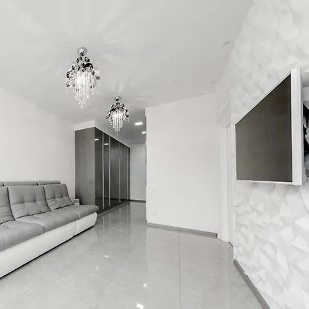 Prestige Plaza Apartments Odesa Exterior photo