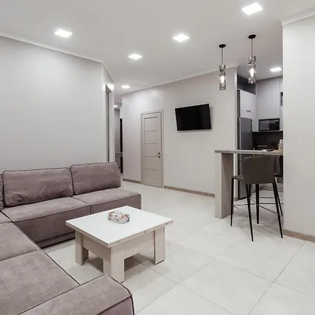 Prestige Plaza Apartments Odesa Exterior photo