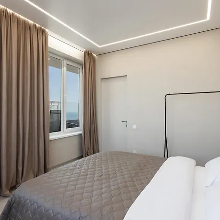 Prestige Plaza Apartments Odesa Exterior photo